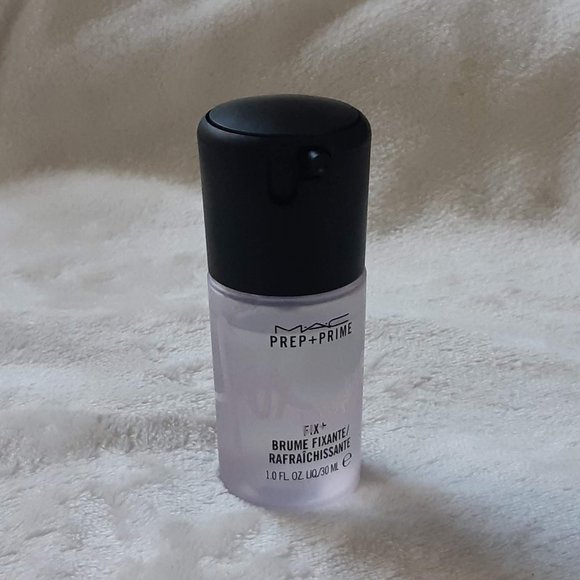 ☘ 2/$20 ☘ MAC | PREP + PRIME Lavender Fix+ Mini - Picture 3 of 3
